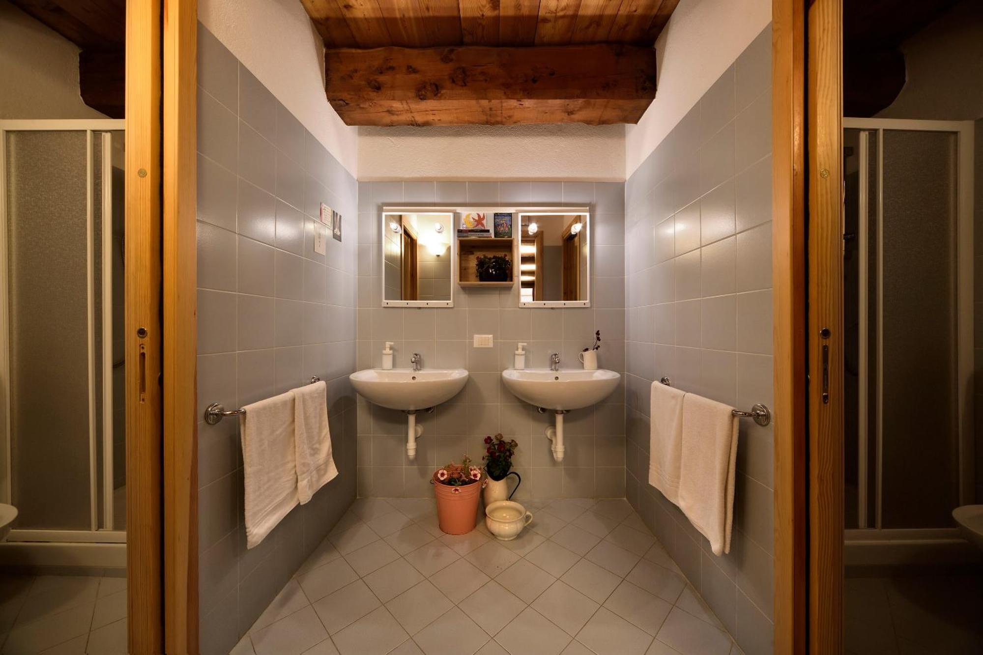 Rifugio Lou Lindal Hotel Canosio Eksteriør billede