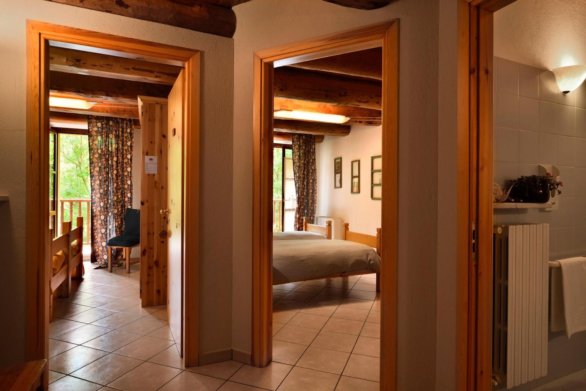 Rifugio Lou Lindal Hotel Canosio Eksteriør billede