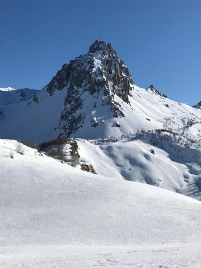 Rifugio Lou Lindal Hotel Canosio Eksteriør billede